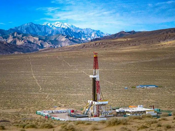 渤海鉆探鉆井四公司刷新冀東油田多項(xiàng)紀(jì)錄